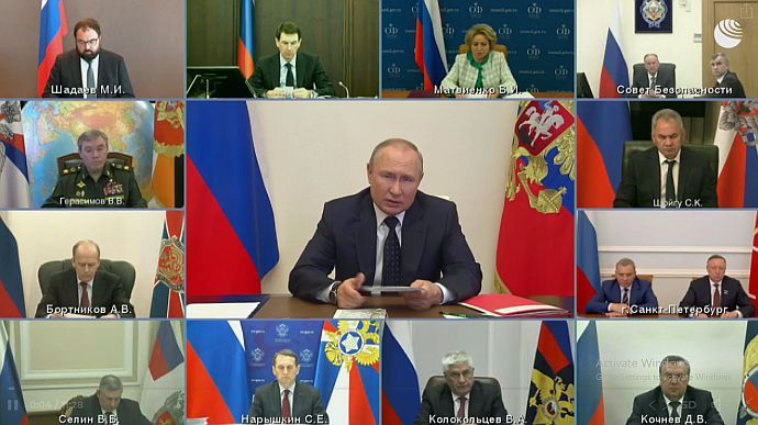путін стурбований кібервійною проти росії