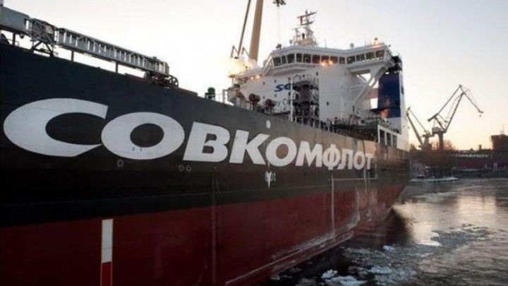 Російський «Совкомфлот» змушений продати частину своїх суден, щоб розплатитися з боргами