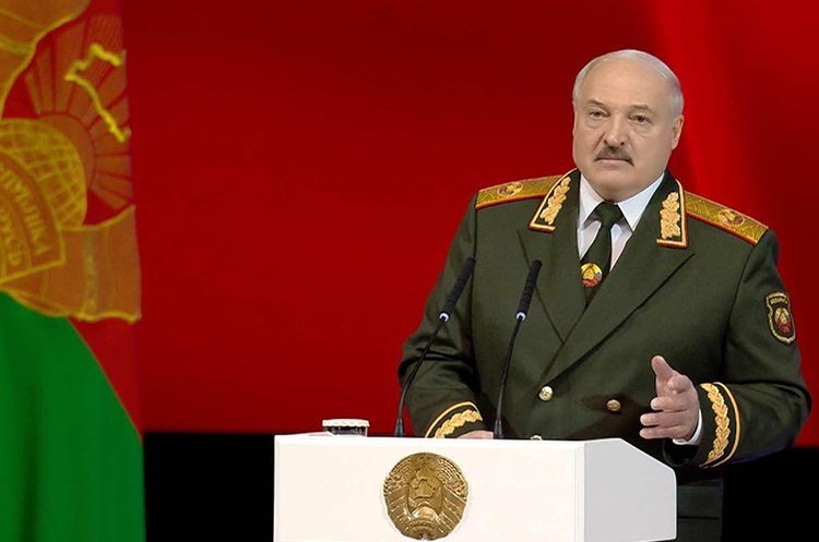 Лукашенко продовжує серію заходів щодо розвитку Збройних Сил