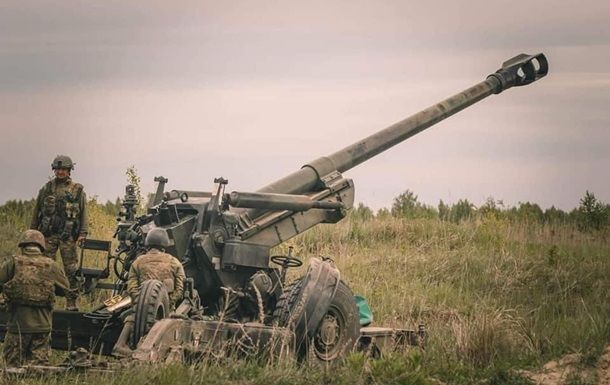 Українські військові відбивають атаки ворога, однак потребують зброї дальньої дії