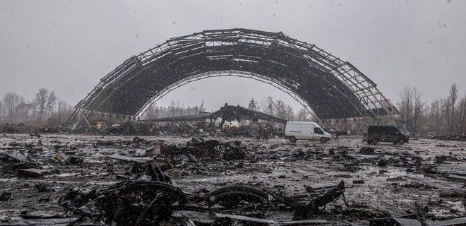 З Гостомельського летовища вивезли на металобрухт частини легендарного Ан-225 «Мрія»
