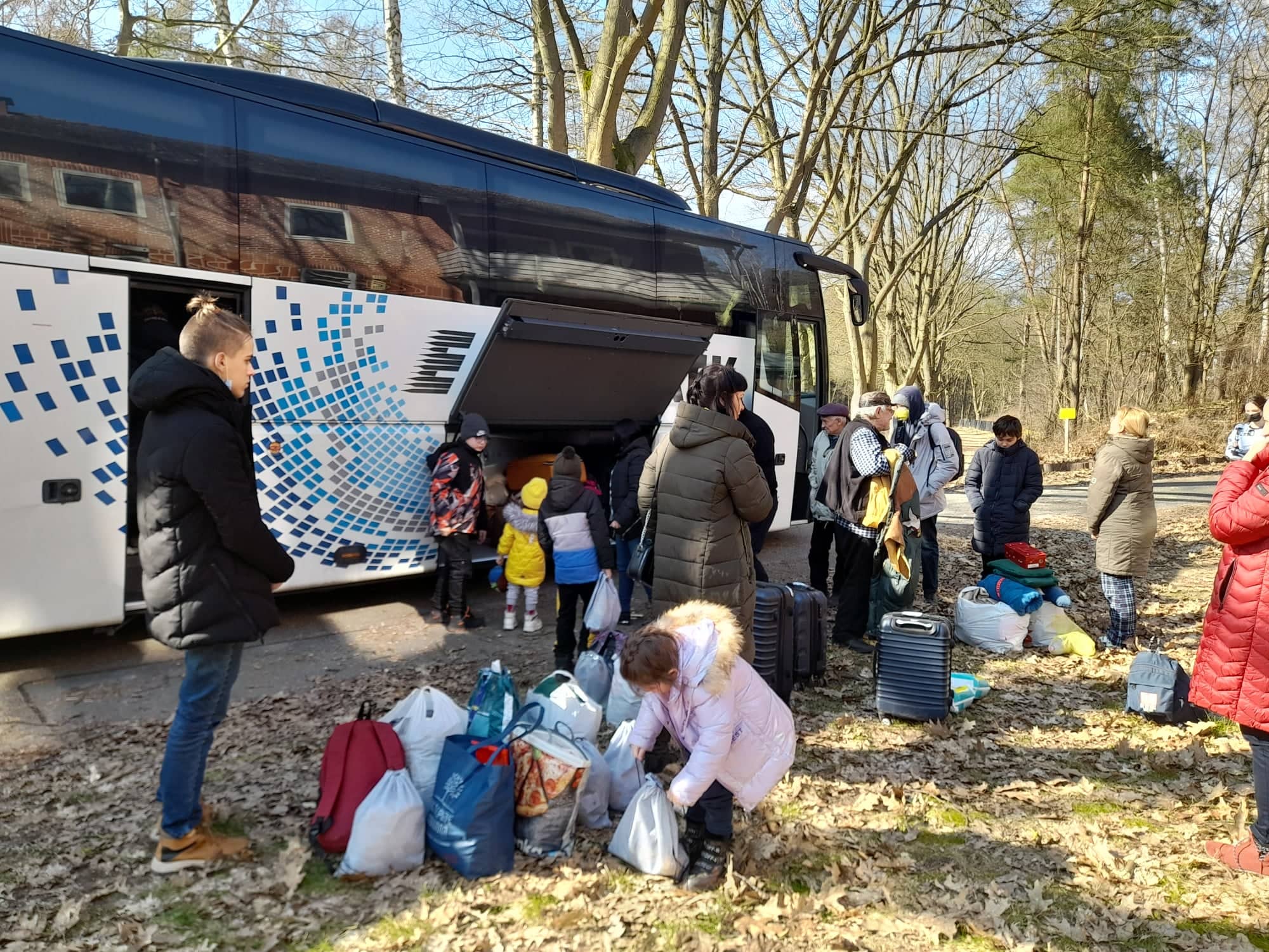 «Держава провалила евакуацію». З початку війни за кордон виїхали мільйони українців