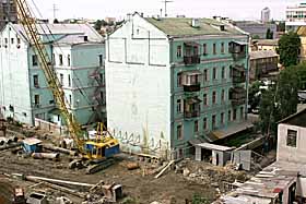 Житлові маневри