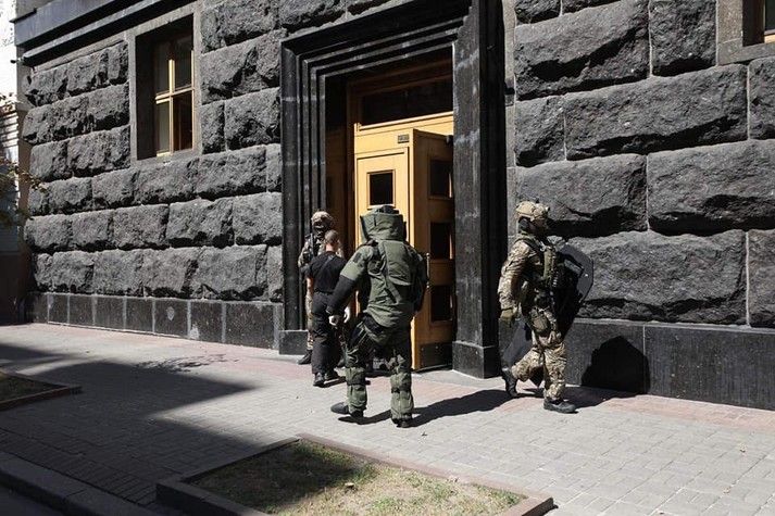 СБУ виявила шпигунів у Кабінеті Міністрів і Торгово-промисловій палаті