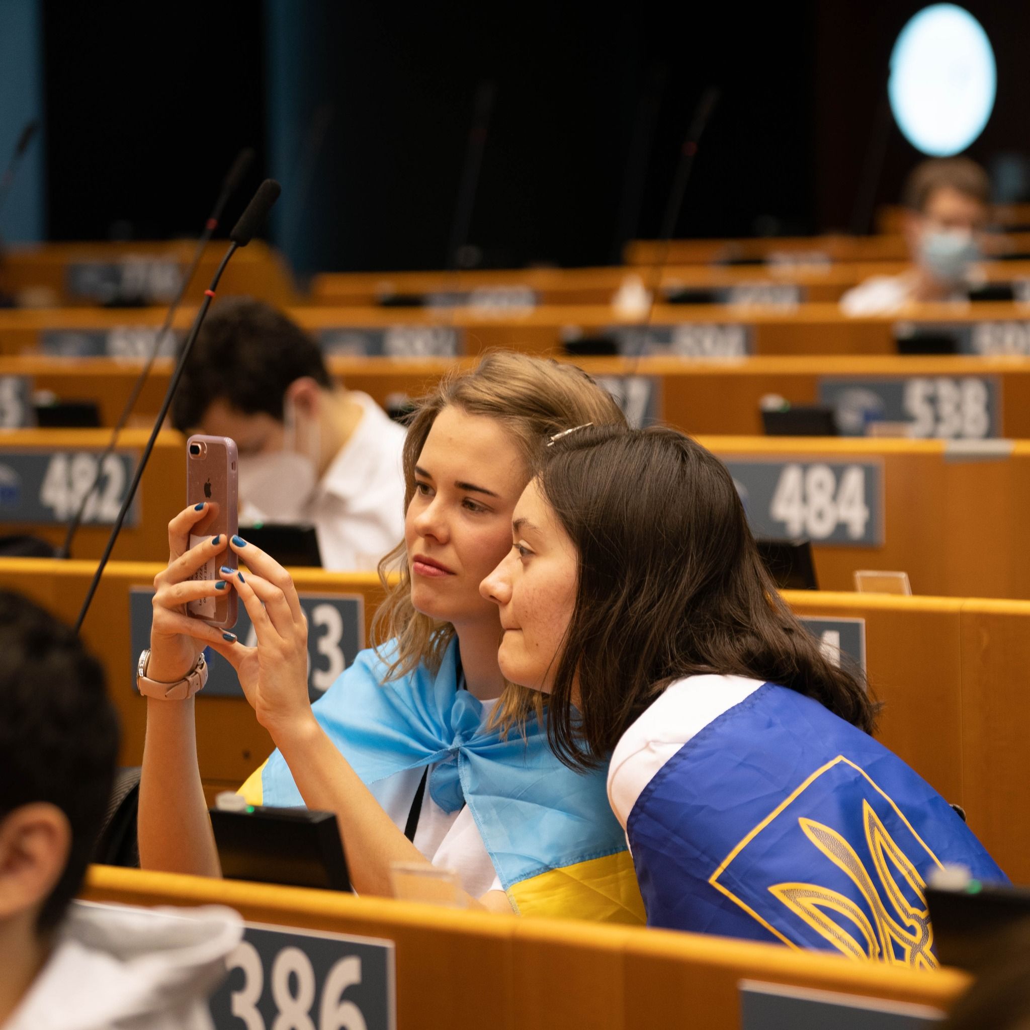 Європарламент закликав лідерів ЄС надати статус кандидата Україні і Молдові