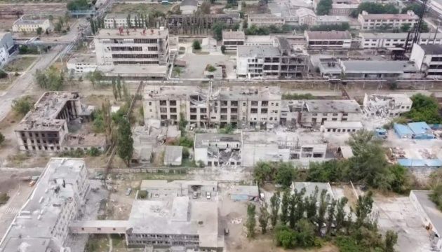 Лисичанськ росіяни намагаються блокувати  – Гайдай