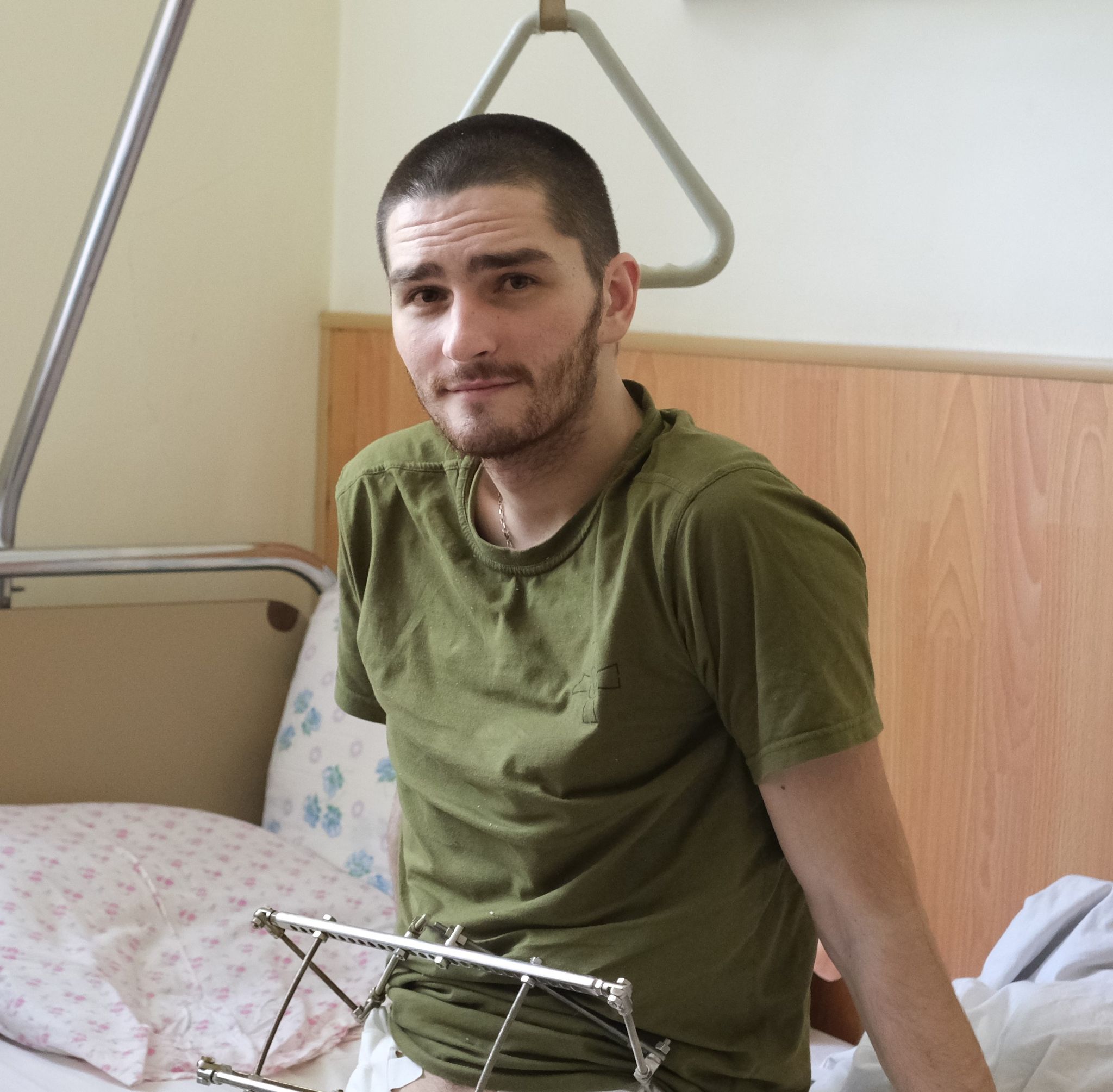 Народжений у вишиванці: важкопораненого в Маріуполі морпіха вдалося повернути завдяки обміну полоненими