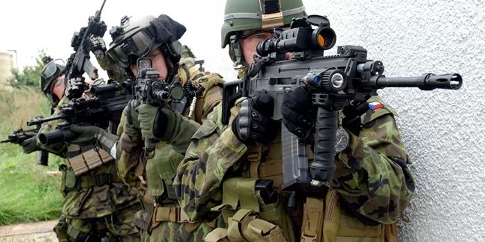 У Чехії заговорили про модернізацію армії, яка набуває значення у зв’язку з війною в Україні.