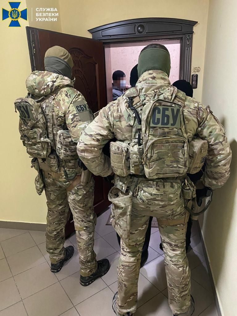 Знешкоджено агентурну групу ГРУ рф, яка збирала розвіддані щодо оборони Києва – СБУ