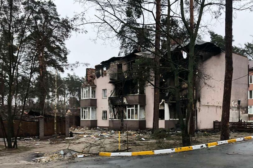 Безхатьки війни: як держава допомагатиме українцям, чиє житло зруйнувала Росія