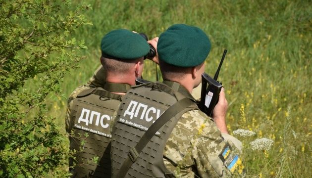 Довкола Слов'янська  прикордонники зводять масштабну лінію оборони