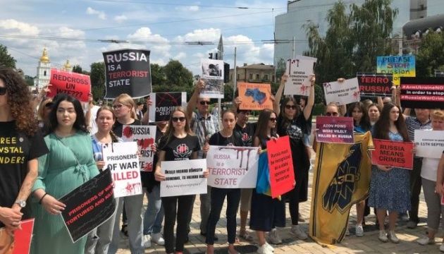 Після цинічного вбивства українських полонених, світова спільнота готує акції масового протесту