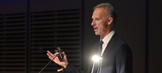 Хокеїст Домінік Гашек назвав пропагандистам ознаки російського фашизму