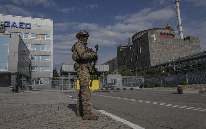 Ворожі ракети вдарили  по ЗАЕС: захоплену територію ворог замінував