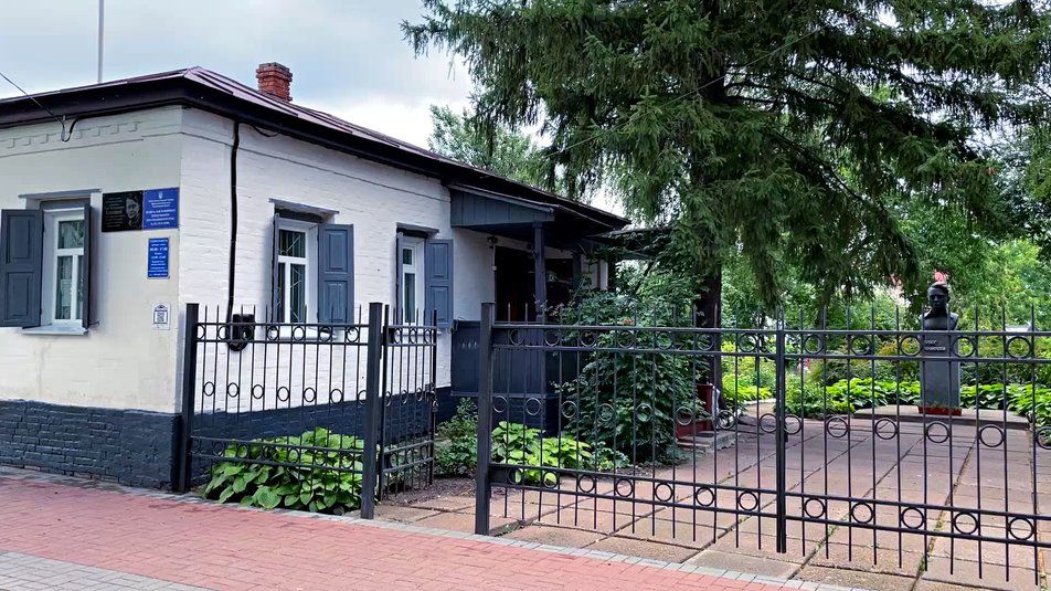 У Прилуках відкривають музей радянської пропаганди, фото