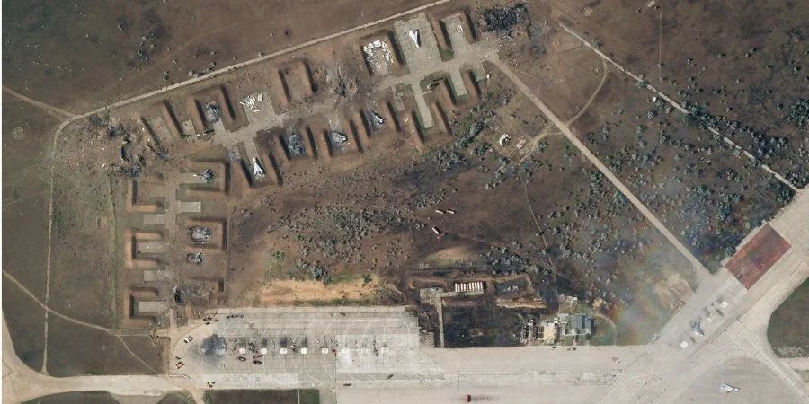 Удар по авіабазі «Саки»: рф втратила найбільше літаків за день з часів Другої світової
