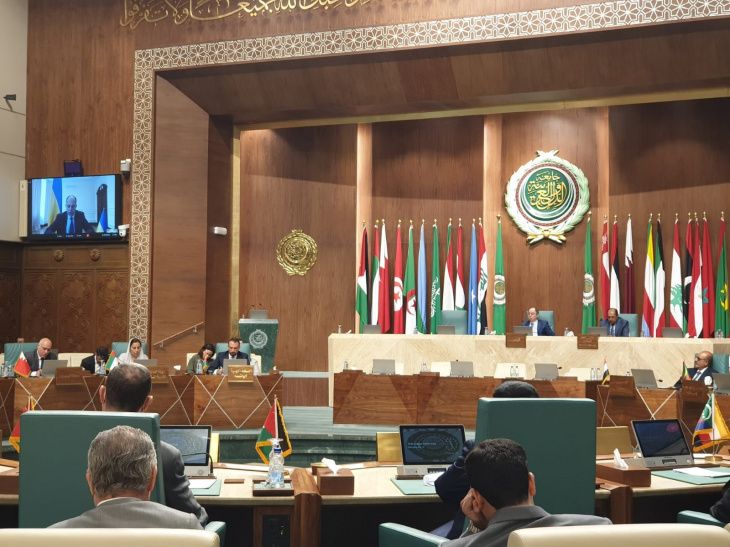 Сесія Ради Ліги арабських держав у Каїрі.