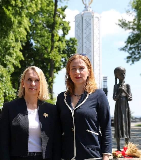 Не допустити переслідування науковців. Звернення Асоціації дослідників голодоморів в Україні до президента Зеленського