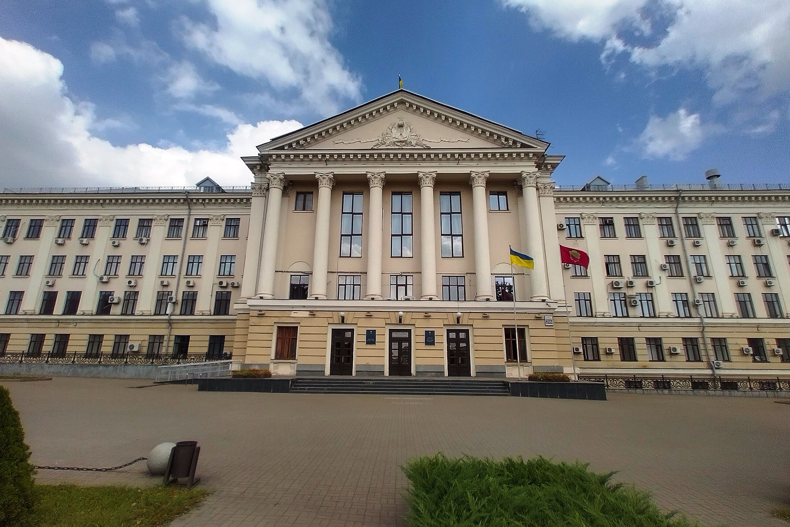Міськраду Запоріжжя «шмонають» силовики