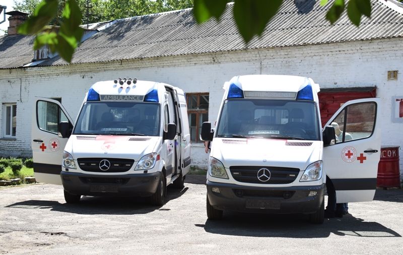 Громадам Черкащини із Канади передали мобільні медичні пункти