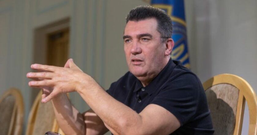 Данілов вважає спікерку ради федерації Матвієнко зрадницею та «рабою, підніжкою, брудом москви»