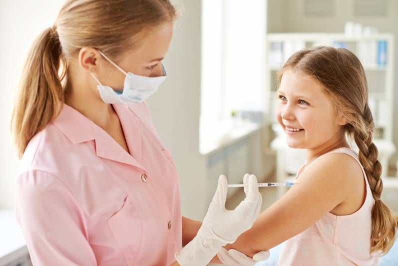 З початком навчального року освітяни та діти мають пройти обов’язкову вакцинацію від інфекційних хвороб