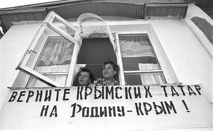 Заборона кримським татарам повертатися у Крим: 55 років лицемірному указу
