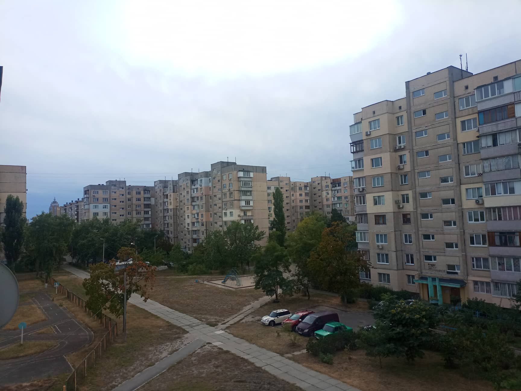 Проспект Героїв Сталінграду в Києві перейменували на честь Володимира Івасюка