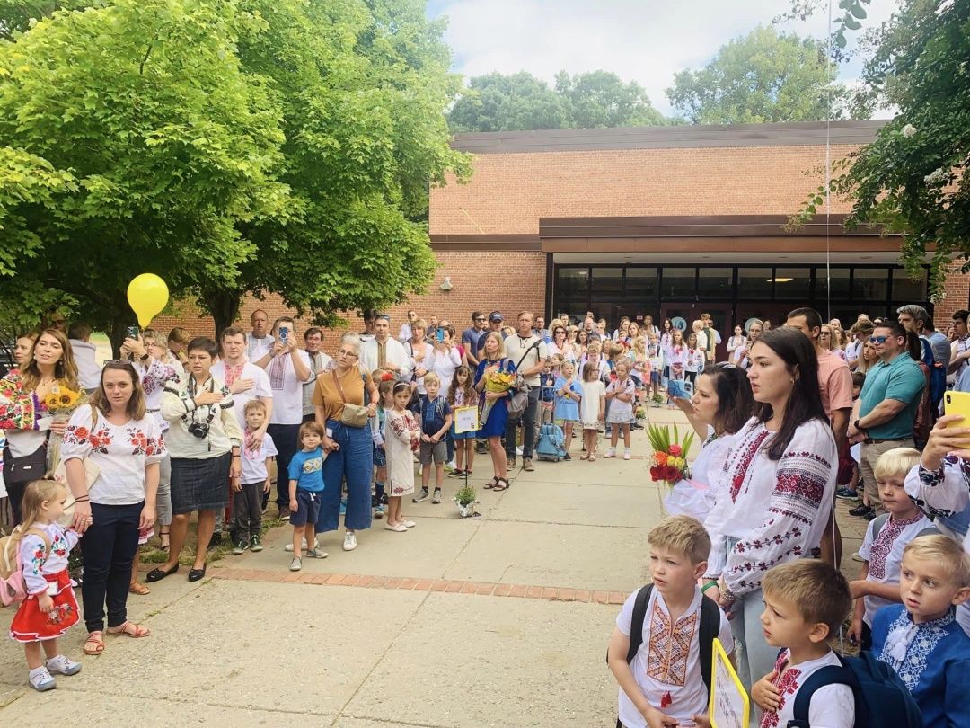 У Вашингтоні пішли до школи українознавства імені Шевченка діти зі ста українських родин