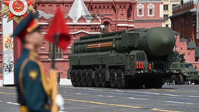 США місяцями приватно застерігали рф від використання ядерної зброї в Україні