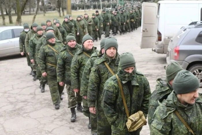 МоГілізація: кілька десятків тисяч росіян без підготовки направлять на фронт