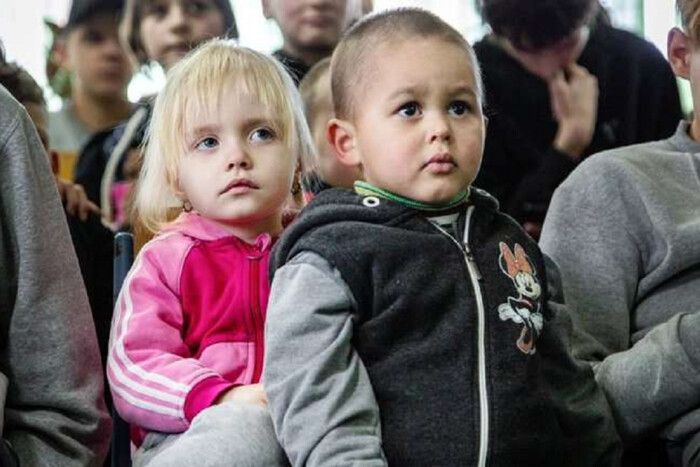 До Московії масово вивозять дітей-сиріт з Луганщини