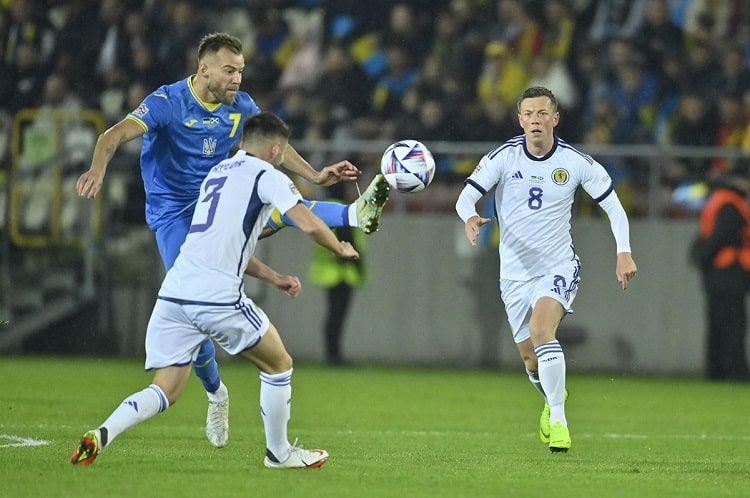 У заключному матчі групового турніру ЛН збірна України розписала  «мирову» з Шотландією і не змогла піднятися до вищого дивізіону.