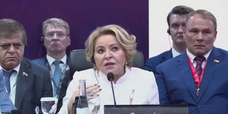 Валентина Матвієнко пропонує Україні почати мирні переговори у Індонезії