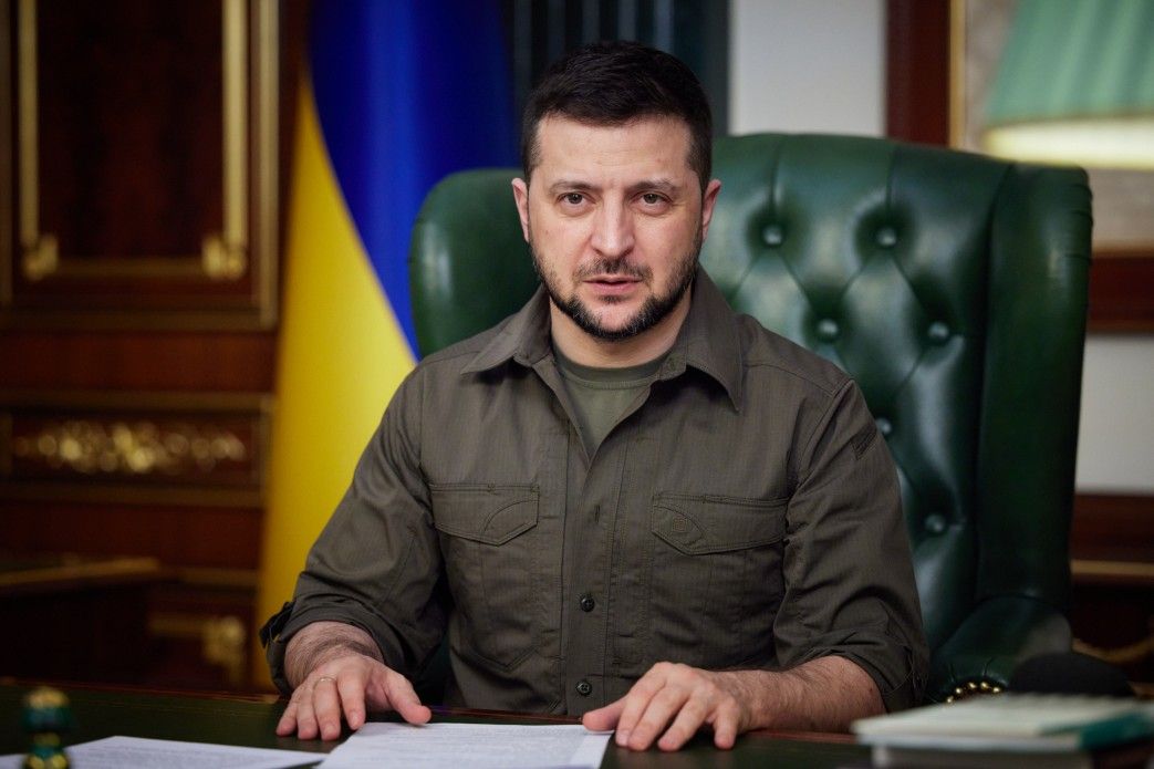 Масований ракетний обстріл: Зеленський звернувся до українців