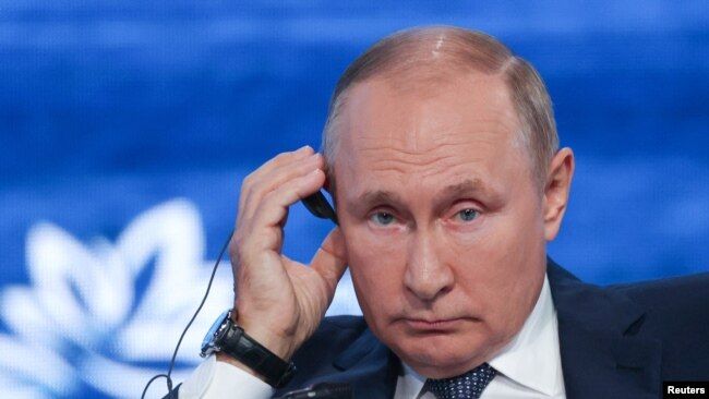 путін бреше, що не прагне знищення України