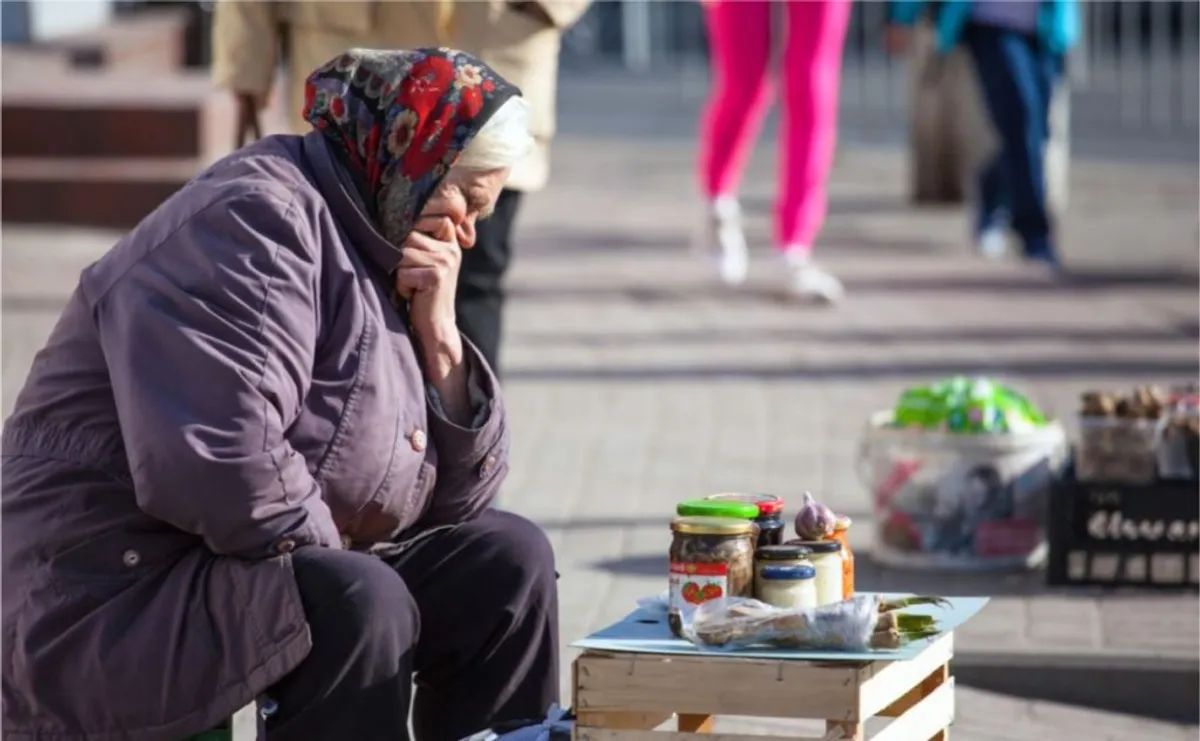 Війна спричинила зростання рівня бідності в Україні удесятеро – Світовий банк