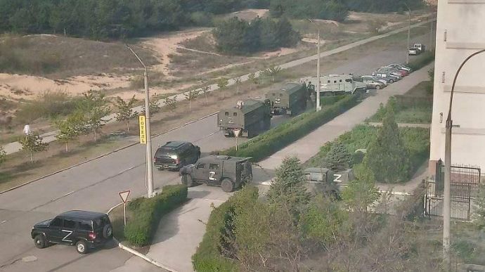 З Енергодара російські варвари почали вивозити награбоване майно – «Енергоатом»