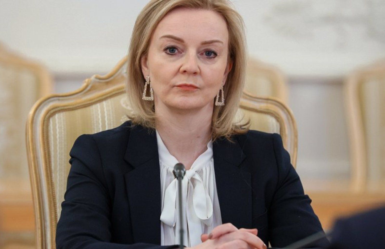 Прем’єрка Великої Британії Ліз Трасс подає у відставку