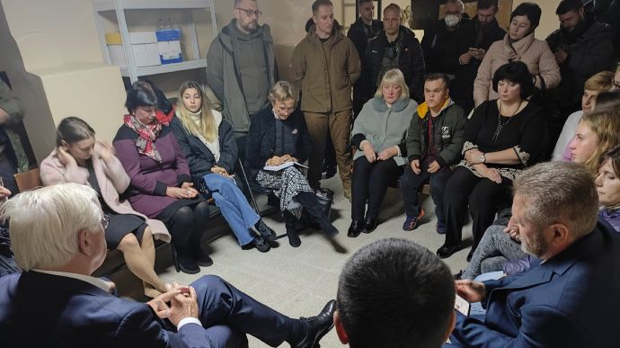 Штайнмаєр змушений був сидіти у бомбосховищі на Чернігівщині