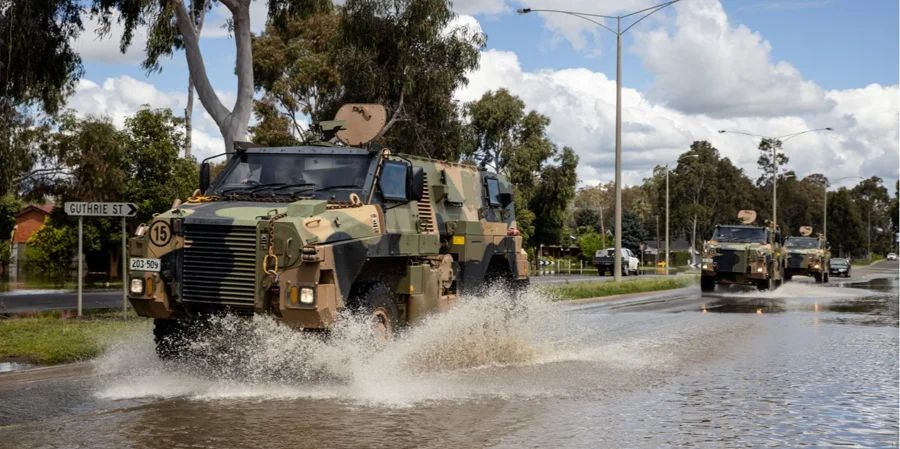 Україна отримає від Австралії ще 30 бронемашин Bushmaster