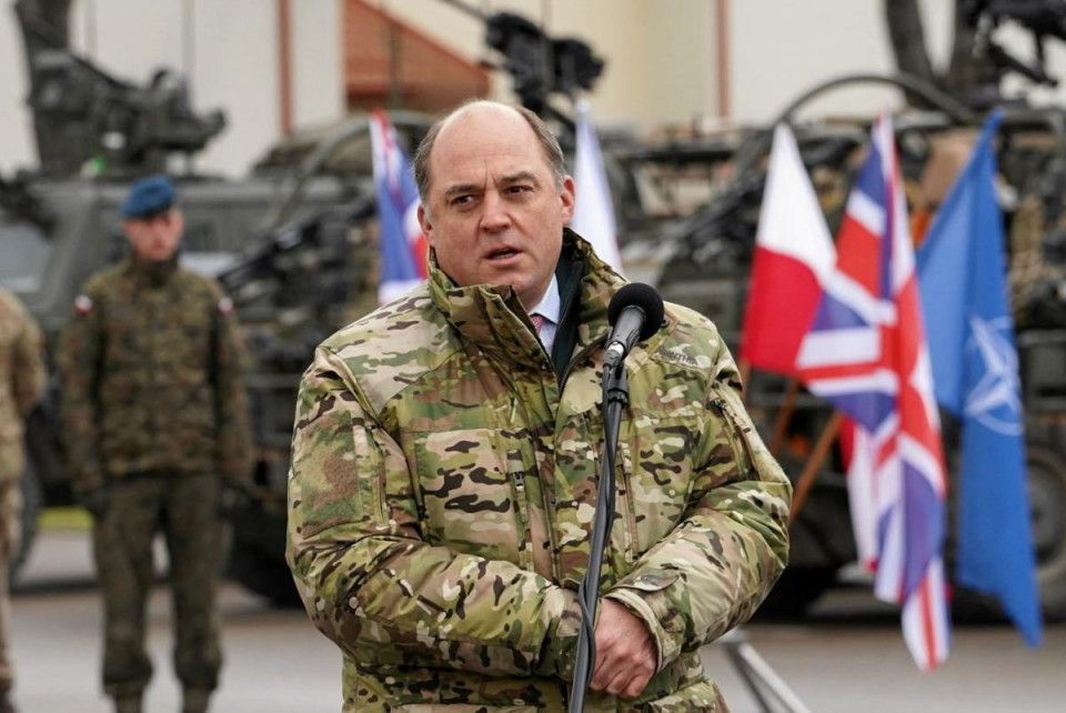 Міністр оборони Великобританії Бен Воллес людина прагматична й дивиться на війну в Україні без рожевих окулярів.