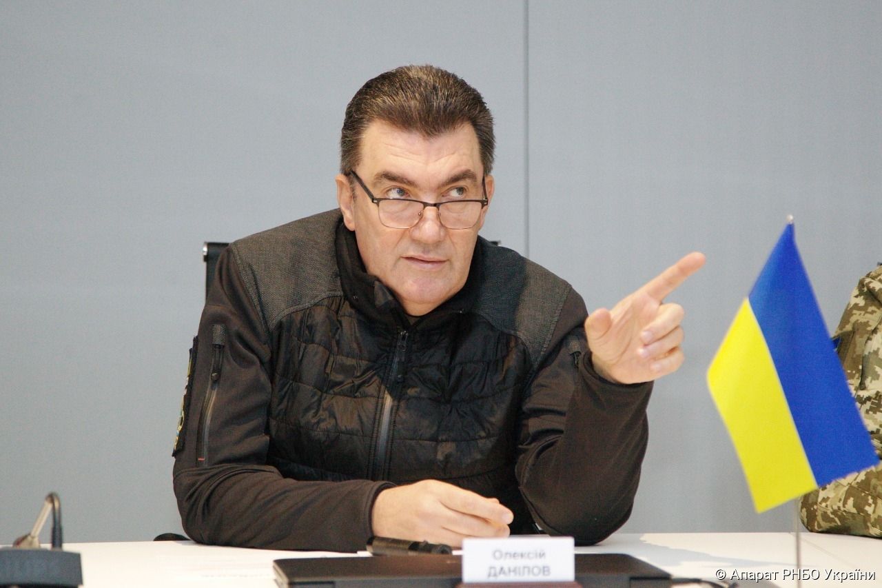 Україна просить  допустити її фахівців на місце інциденту з ракетою у Польщі