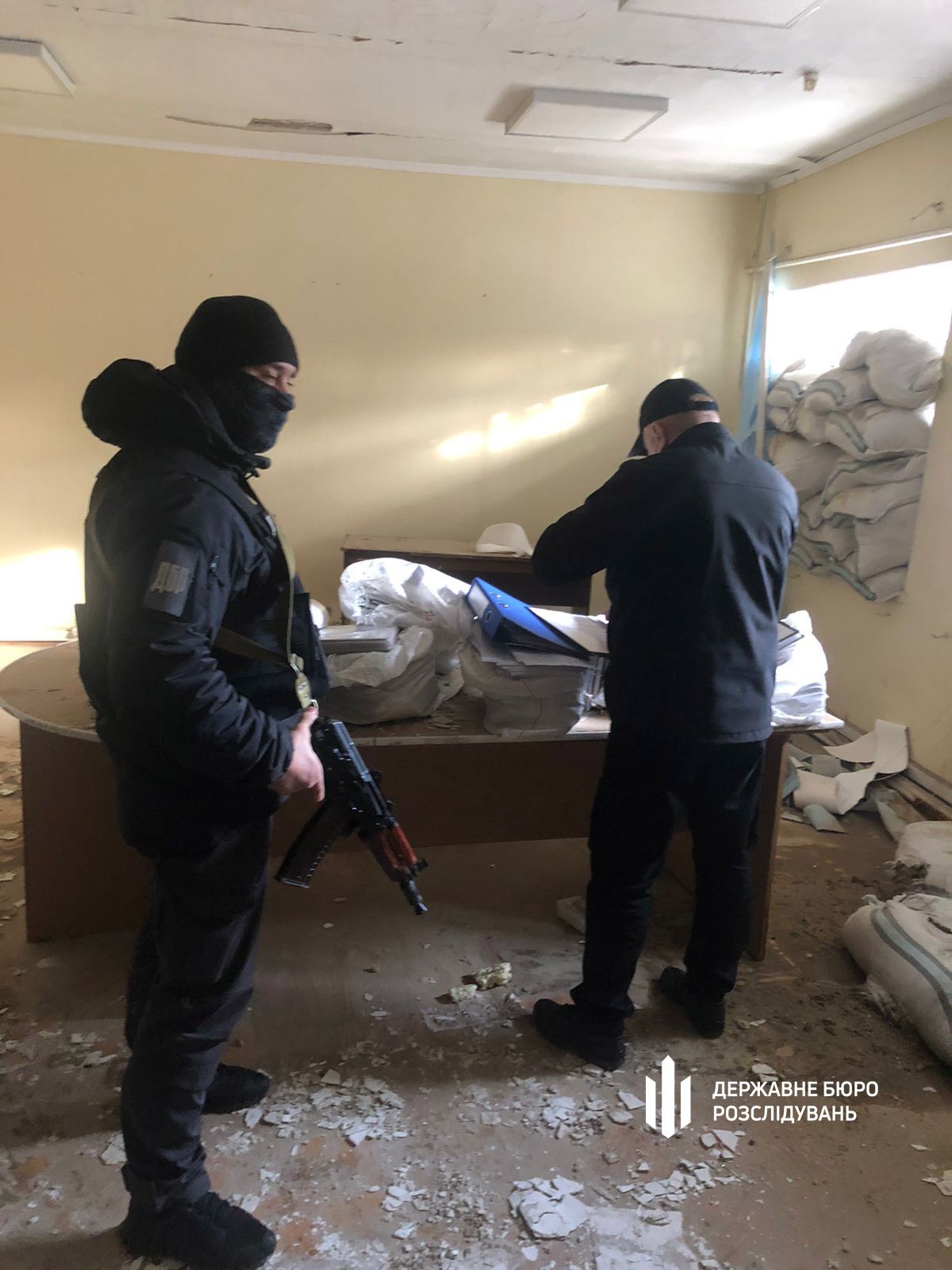 У Куп’янську виявили списки місцевих зрадників-поліцаїв та колаборантів  з доносами – ДБР, фото