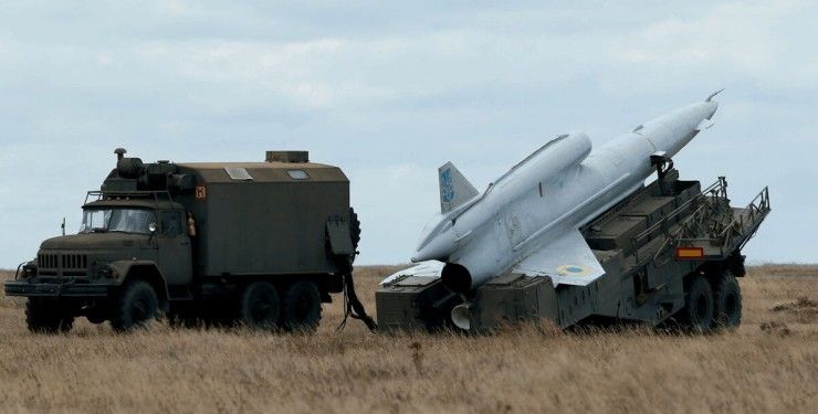 Кремль стурбований здатністю українських БПЛА долетіти до Москви - The Guardian