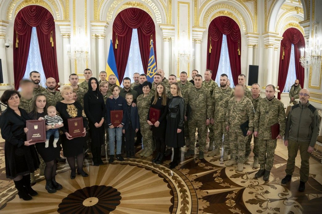 Зеленський вручив держнагороди з нагоди Дня Сухопутних військ, фото