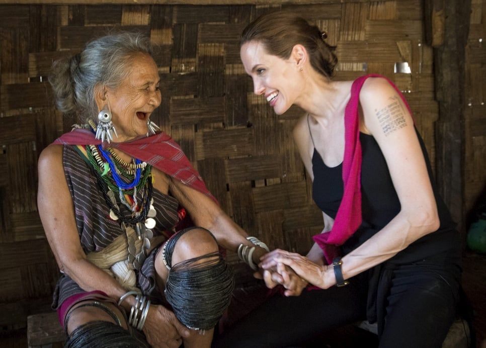 Анджеліна Джолі пообіцяла й надалі підтримувати біженців та інших переміщених осіб.