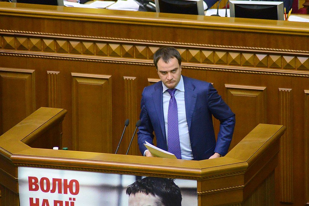 Українській асоціації футболу загрожує виключення з ФІФА та УЄФА