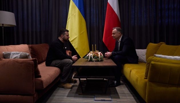Зеленський і Дуда говорили про зброю та біженців у Жешуві