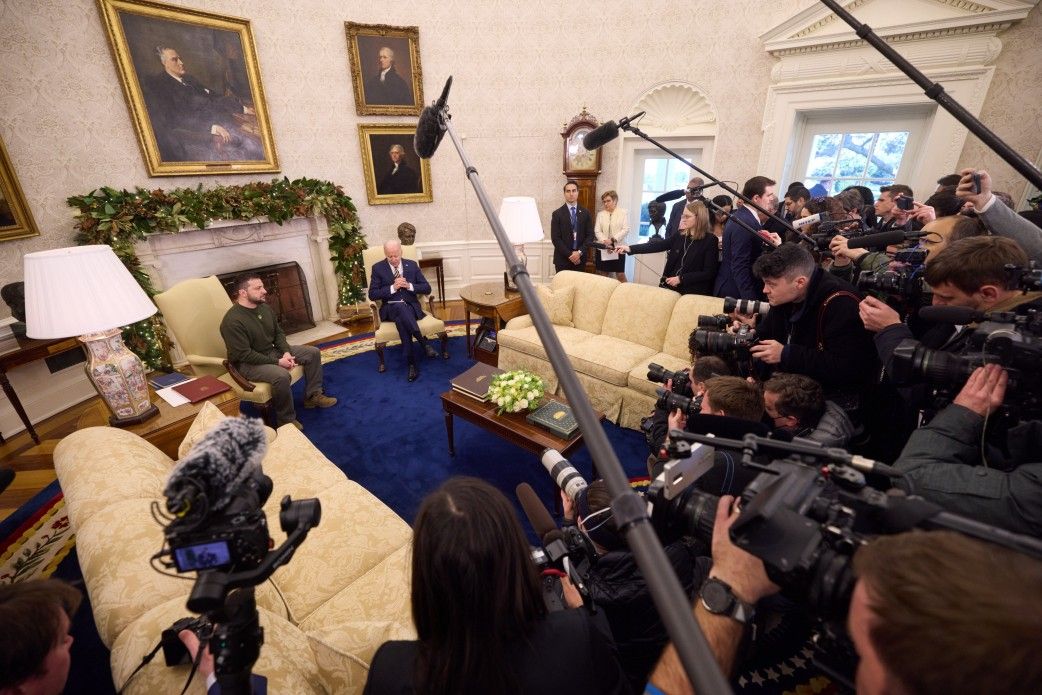 Білий дім пропонував Зеленському три моделі закінчення війни – Washington Post